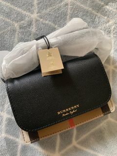 （分類：）位於 。 由 cherielpt 提交（商品編號 1263898101，圖片 1）。簡介： 。