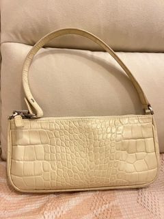 （分類：）位於 。 由 clossom 提交（商品編號 1264026475，圖片 1）。簡介： 。