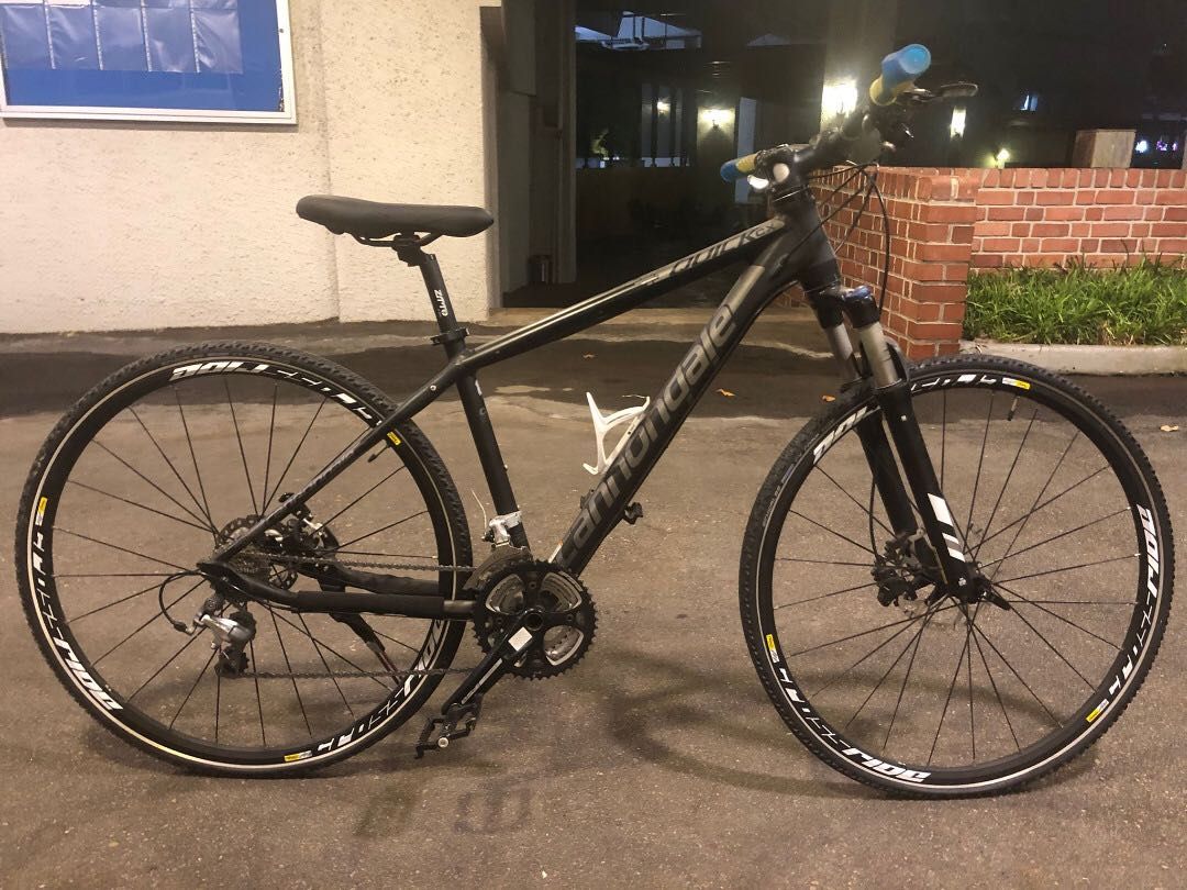 Cannondale Quick CX Hybrid with Tiagra Groupset Sports Equipment
