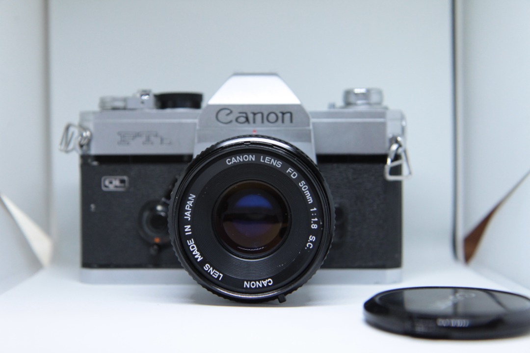 Canon FTbn ql working light meter film camera, Photography, Cameras on