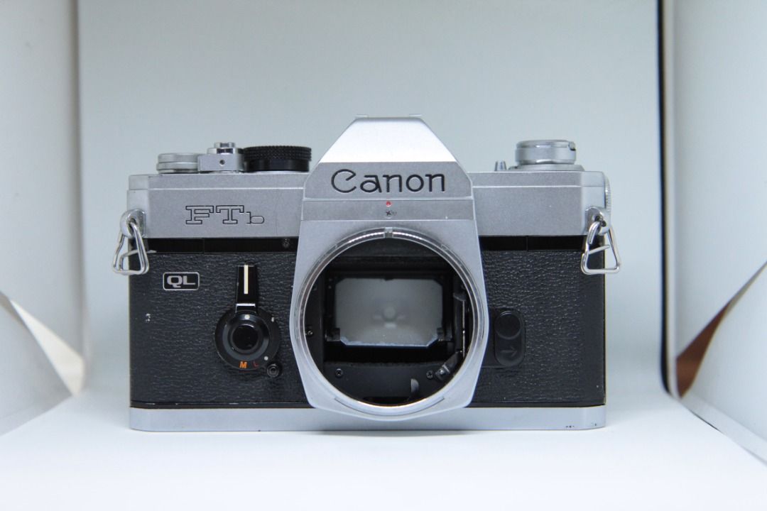 Canon FTbn ql working light meter film camera, Photography, Cameras on