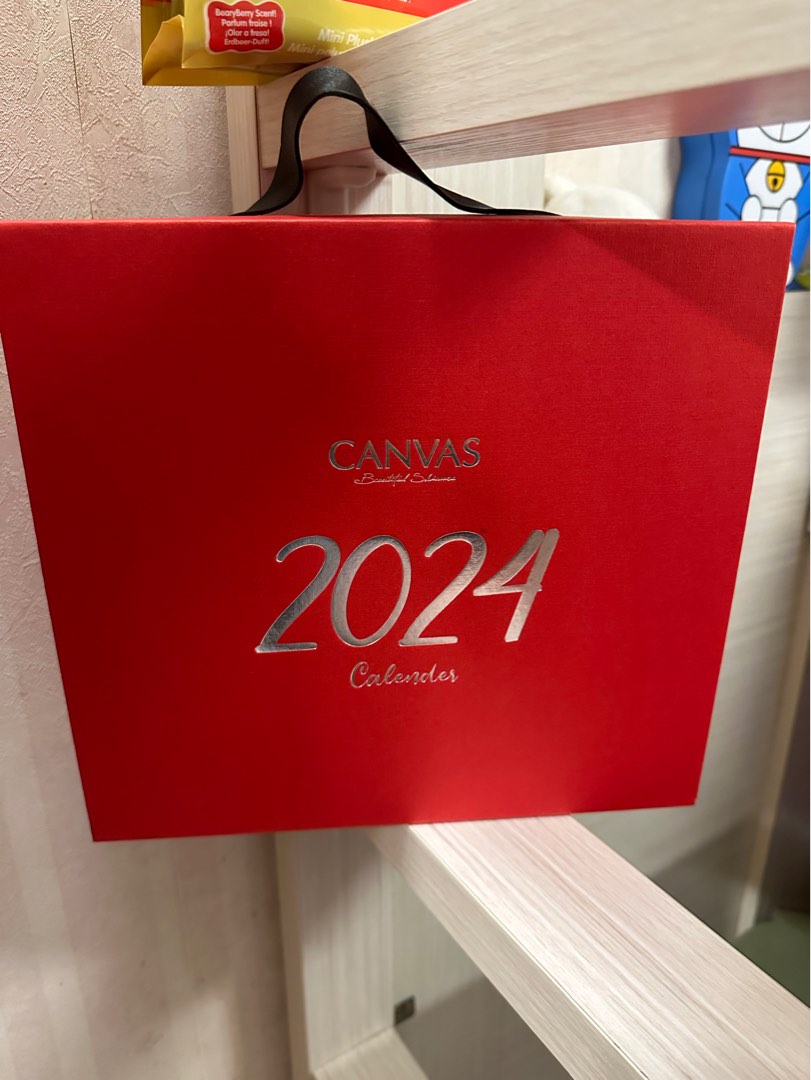 CANVAS 2024 Calendar 座枱月曆 (2024年香港假期月曆), 其他, 其他 Carousell