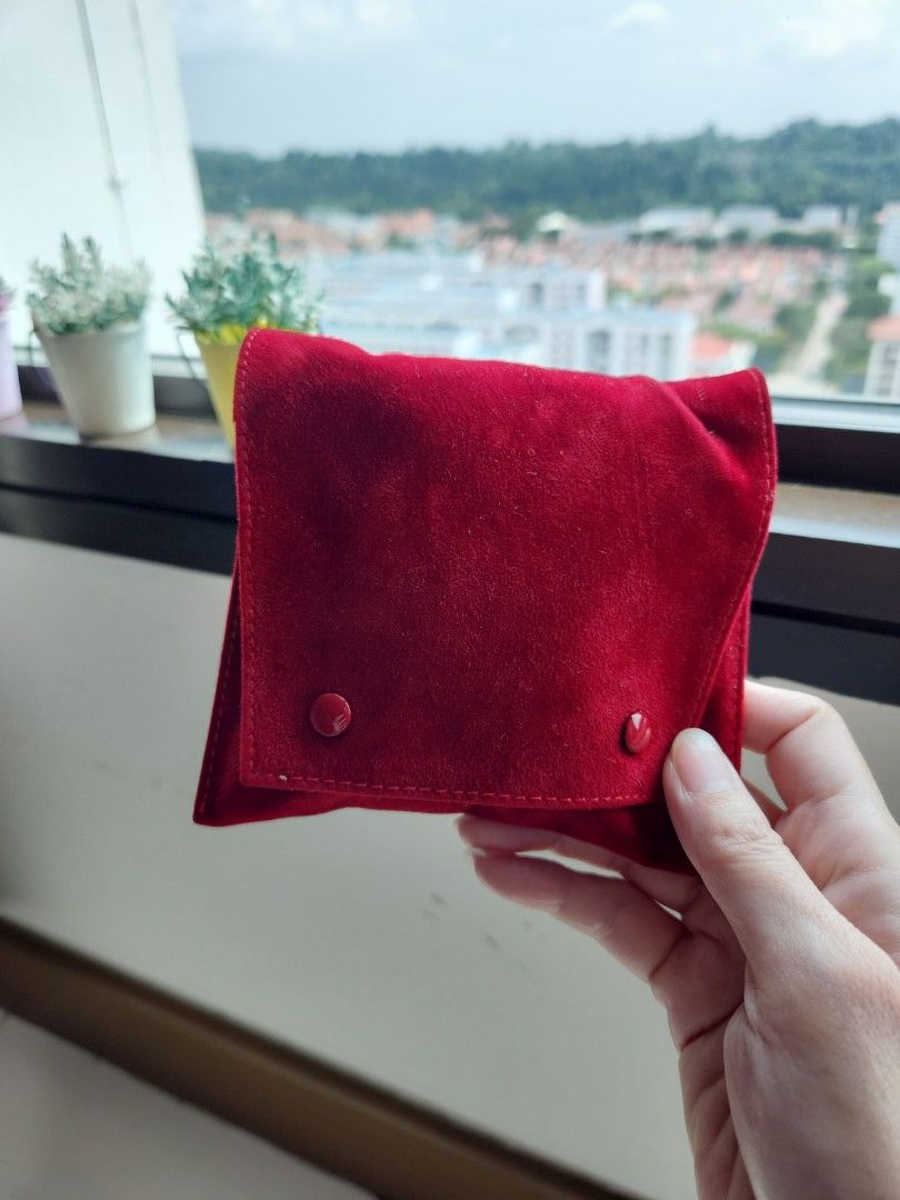 Cartier pouch online