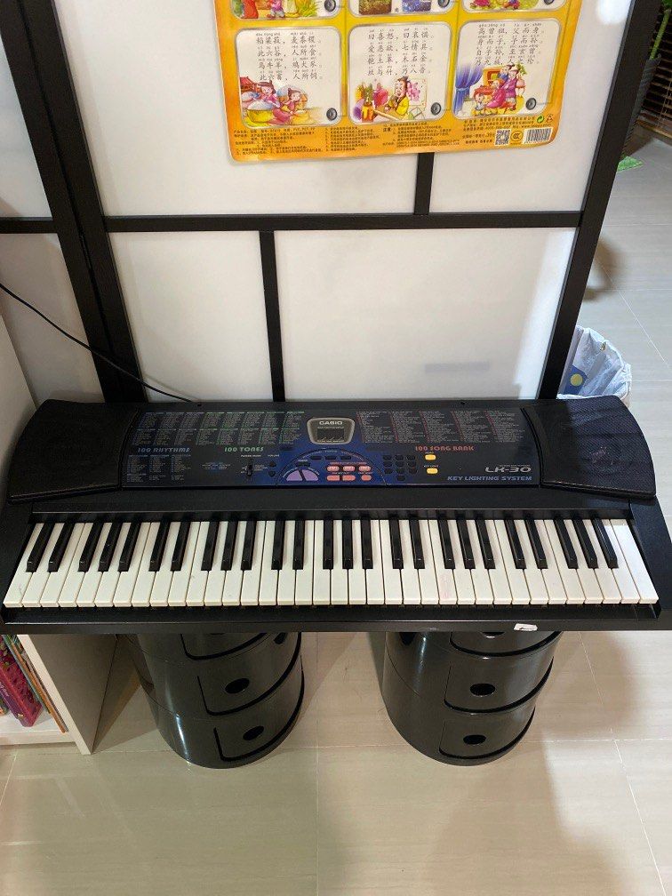 Casio Keyboard, Hobbies & Toys, Music & Media, Musical Instruments on Carousell