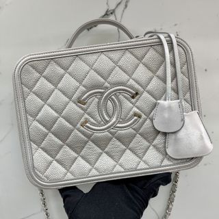Chanel Flap Bag Mini Pink Lambskin, Luxury, Bags & Wallets on