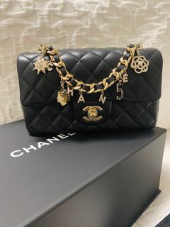 Chanel Metallic Shoulder Handbags - 167 For Sale on 1stDibs