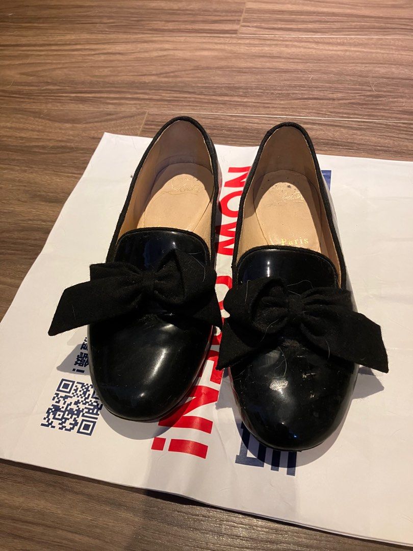 Christian louboutin deals black flats