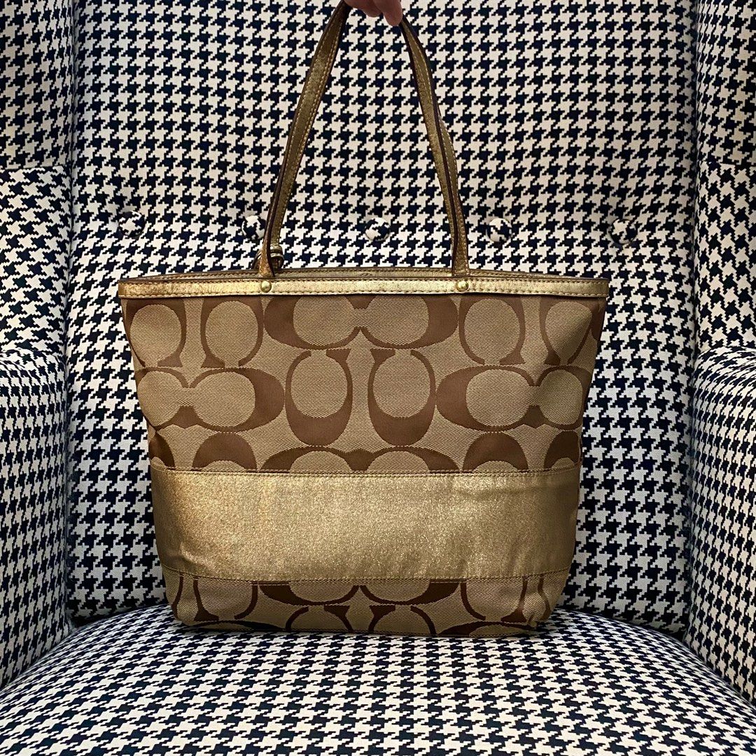 Coach gold deals tote