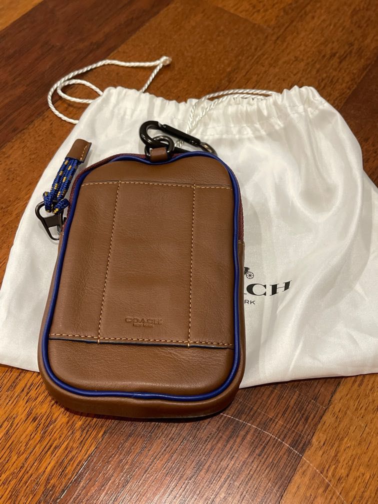 Coach hybrid on sale pouch 8