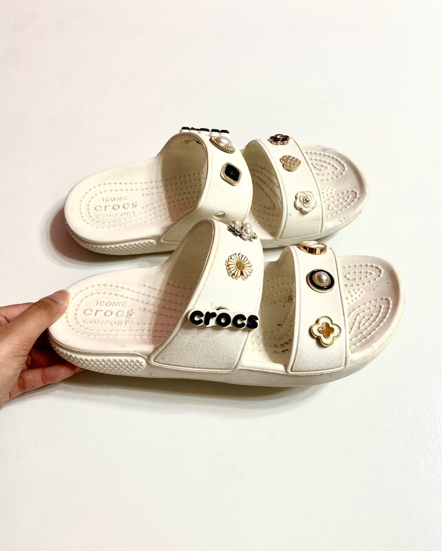 Crocs Classic Sandals Jibbitz included Women s Fashion