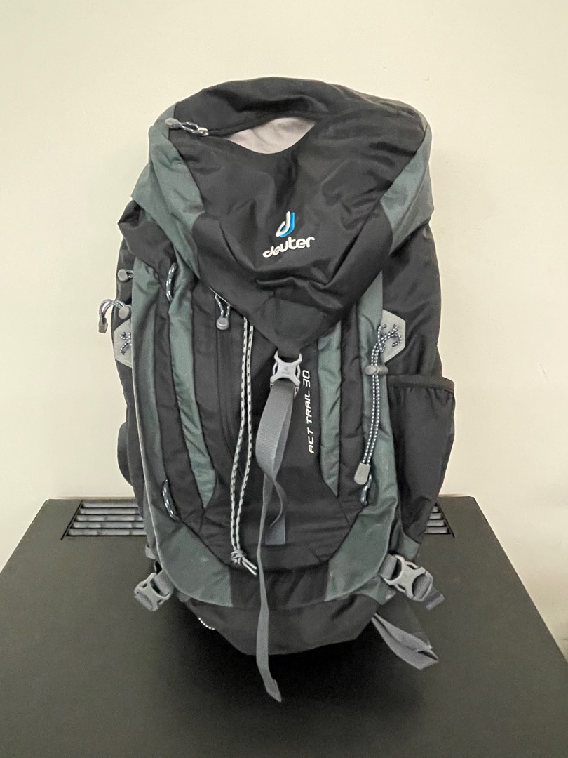 Deuter act outlet trail 30l