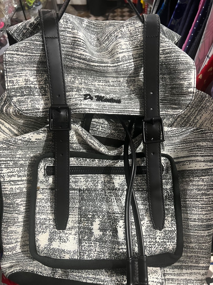 Dr martens big slouch backpack cheap