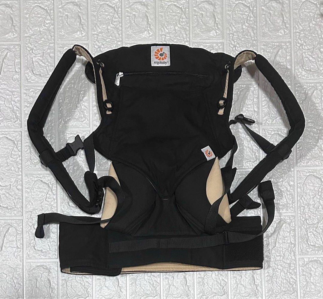 Ergobaby 360 Baby Carrier Black Camel