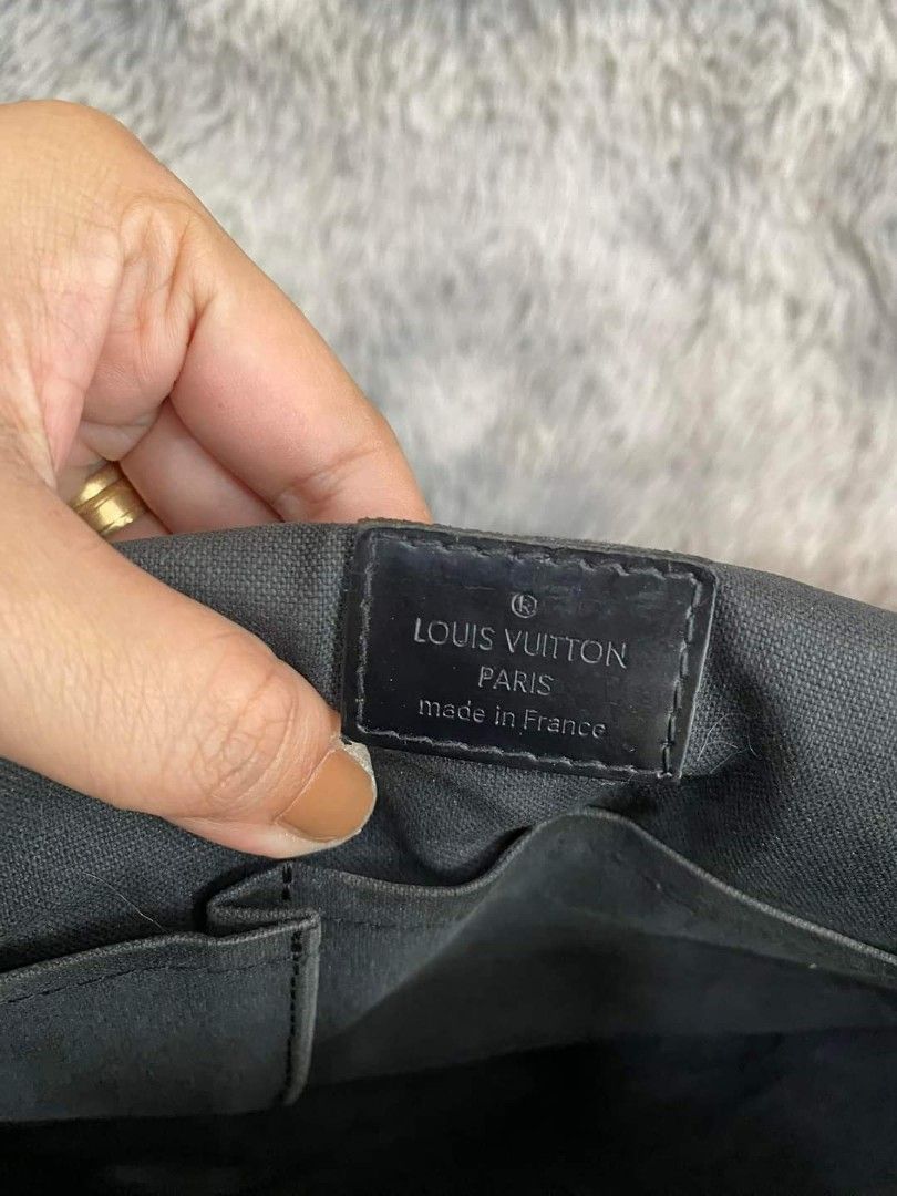 JC_Shopper - 【Louis Vuitton】LV  SLINg BAG.Very Rare