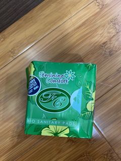 (Category: ) located in . Submitted by peekaboopreloved (Listing ID 1263903760, Image 1). Description: .