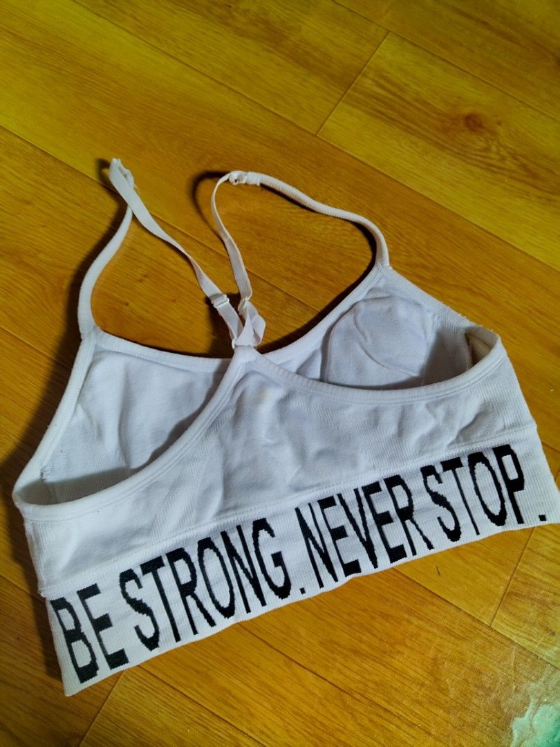 Forever 21 Sports Bra, Women's Fashion, Activewear on Carousell