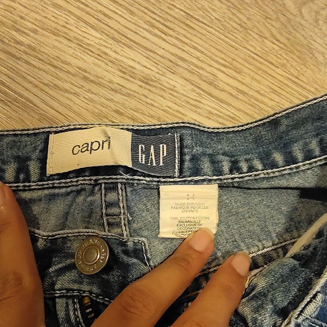 Jean deals gap enfant
