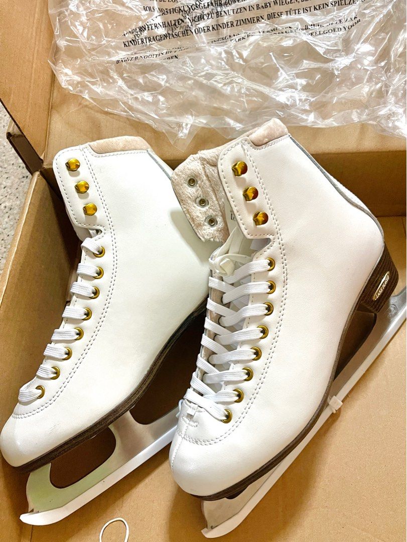 Girl Ice Skating Shoes