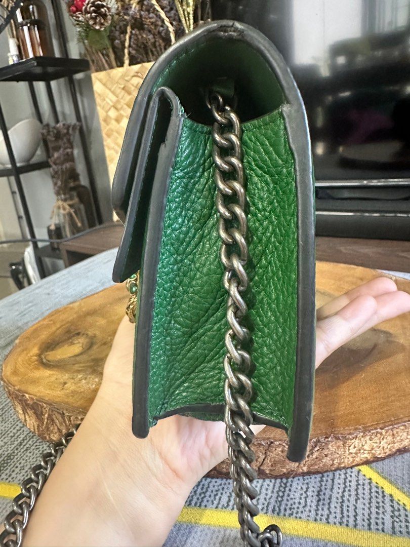 Gucci Dionysus Mini Leather Chain Wallet in Green