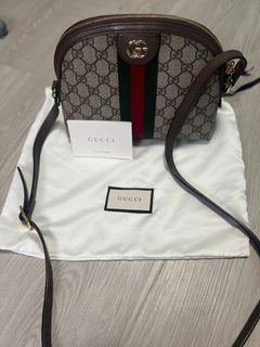 Interlocking leather handbag Gucci Beige in Leather - 23498404