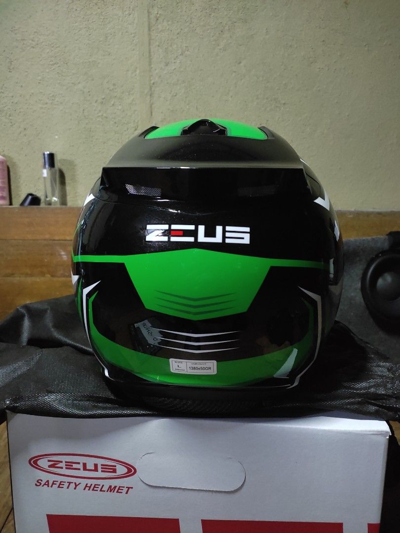 Arai ghost shop green