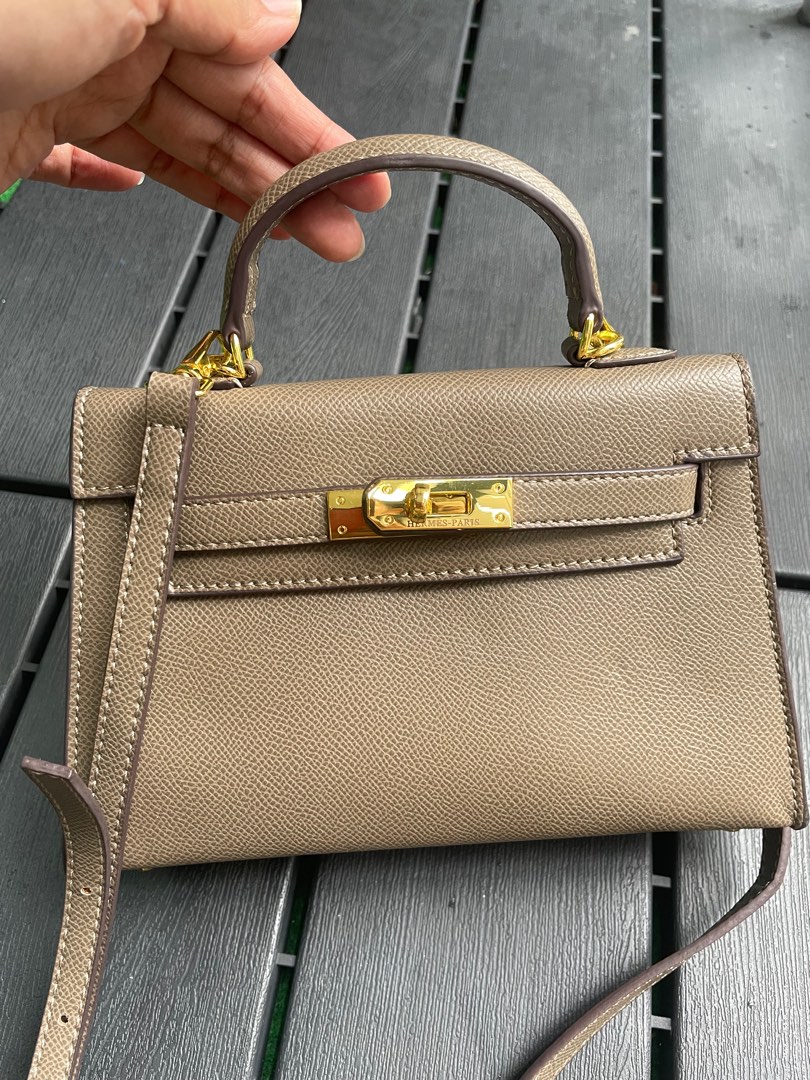 HERMES KELLY 19 RM350 FULL SET, Luxury, Bags & Wallets on Carousell