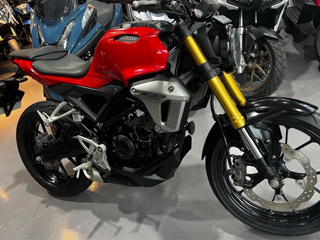 Honda CB150R MANUAL, Motorcycles, Motorcycles for Sale, Class 2B on Carousell