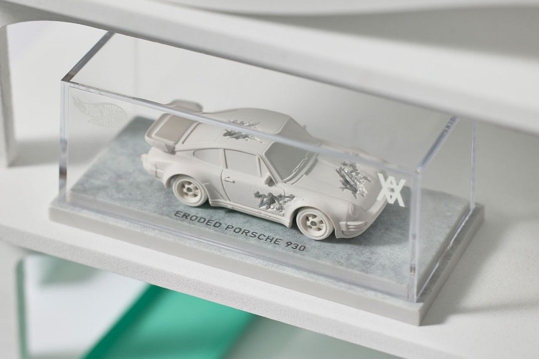Hot Wheels Porsche 930、Rodger Dodger セット Hot Wheels Porsche 930、Rodger Dodger セット