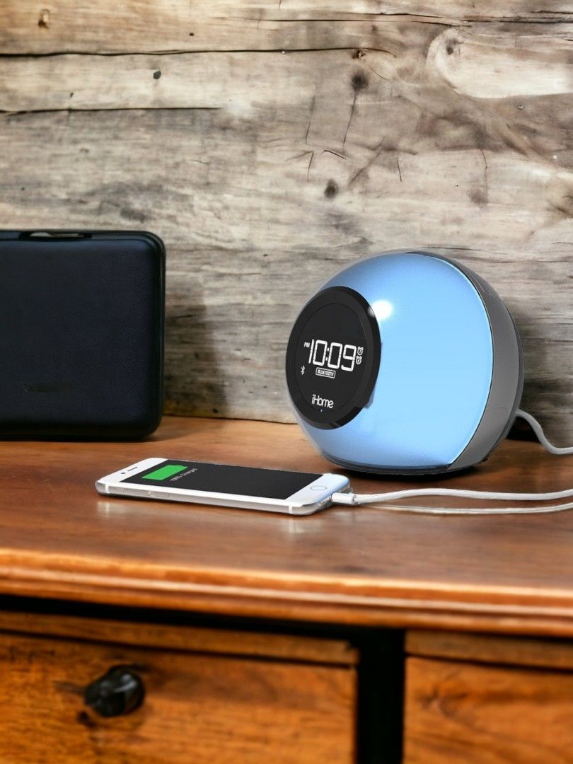 Ihome outlet speaker ibt29
