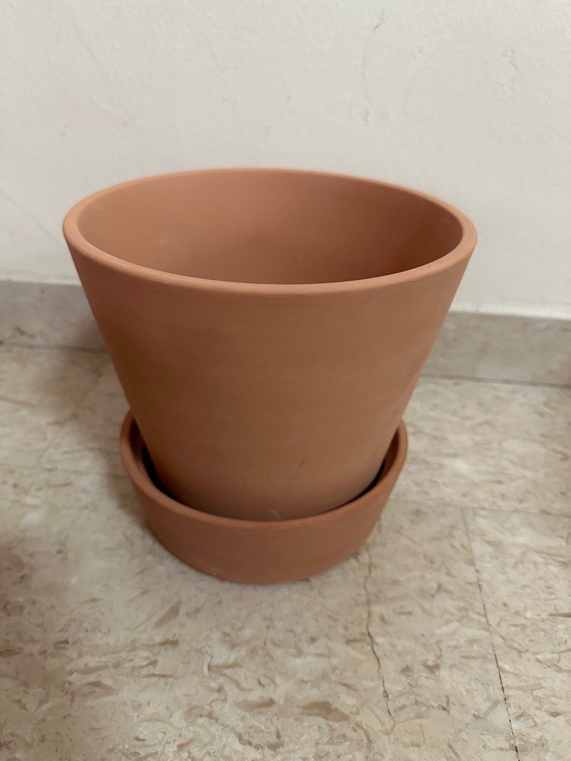 MUSKOTBLOMMA Plant pot with saucer, indoor/outdoor terracotta, 4 ¾ - IKEA