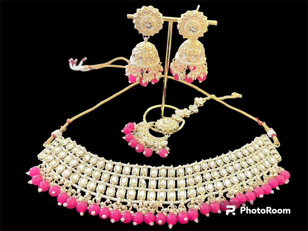 Gold on sale jewellery choker