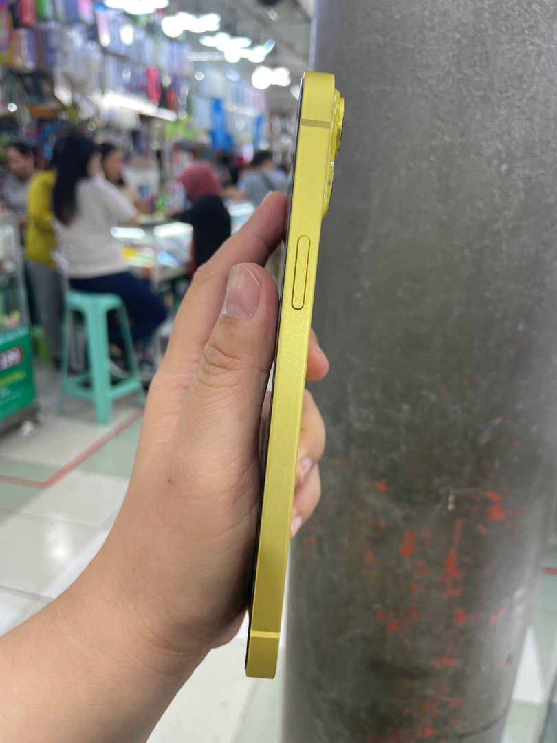 IPHONE 14 PLUS 128GB SMARTLOCKED 99% BH NTC APPROVED NO ISSUE (Category: iPhone 14 Series) located in Pasig City. Submitted by fairgadgetshop (Listing ID 1263905371, Image 3). Description: OPEN FOR SALE, SWAPPING OR TRADE-IN WE ARE BUYING PRELOVED OR BRANDNEW (EVEN BY BULK) ALL KINDS OF GADGET LAPTOP, IPHONES, ANDROID SMARTPHONES, APPLE WATCH, IPAD ETC. MESSAGE US FOR MORE INFO.✨🧡 (RFS: BUY & SELL) Selling Preloved: IPHONE 14 PLUS 128GB SMARTLOC