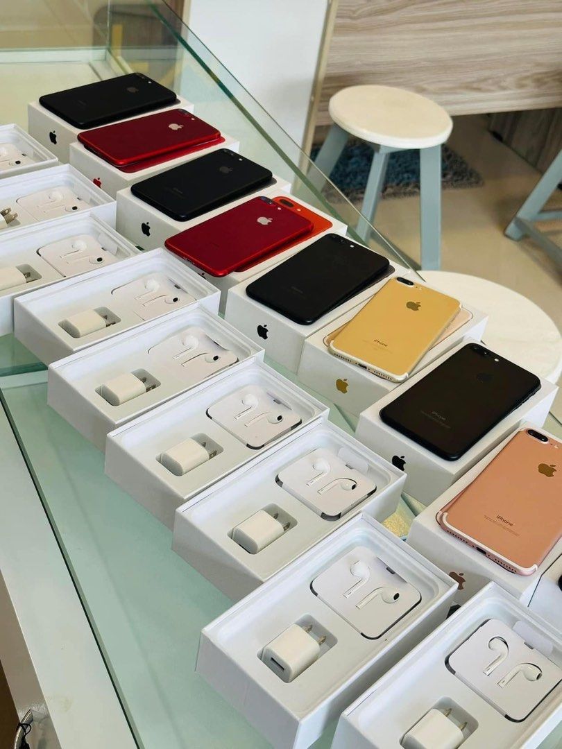 iPhone 7plus 128gb (Category: iPhone 7 Series) located in Manila. Submitted by TekiCashGadgetsph (Listing ID 1263977903, Image 2). Description: (FU) Open-line, any sim working (worldwide) - Guaranteed original iPhone not fake/copy Complete accessories with box Secondhand Good as new not abused! Presentable •Original Lcd • no issue hidden issues • no apple id / iCloud id • Good batthealth • Good cam front/back • Good Performance • Good touch id • 