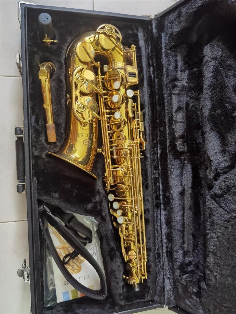 Jupiter JAS-500 Alto Saxophone
