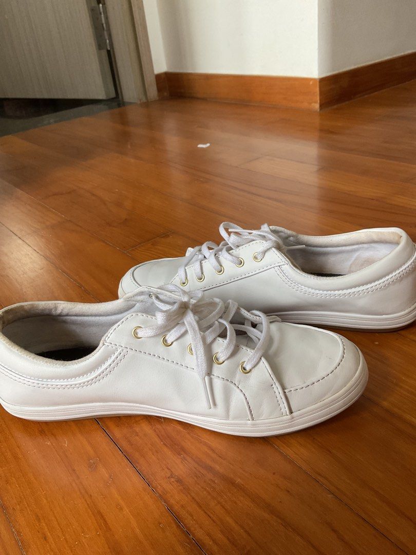 White leather lace clearance up sneakers women's