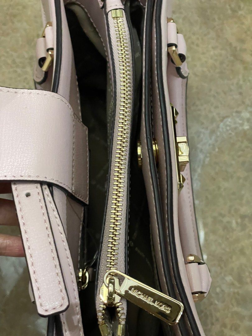 Michael kors online kinsley accordion satchel