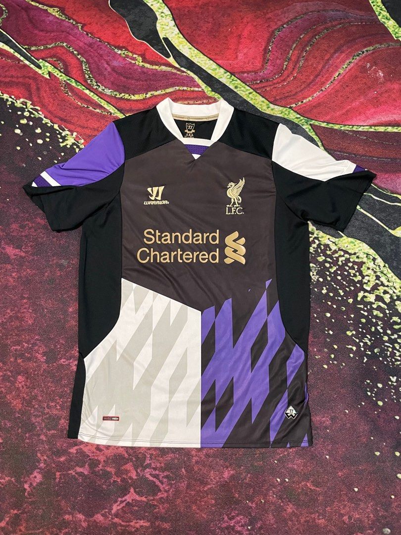 Liverpool third jersey 2013 2014 Men s Fashion Tops Sets