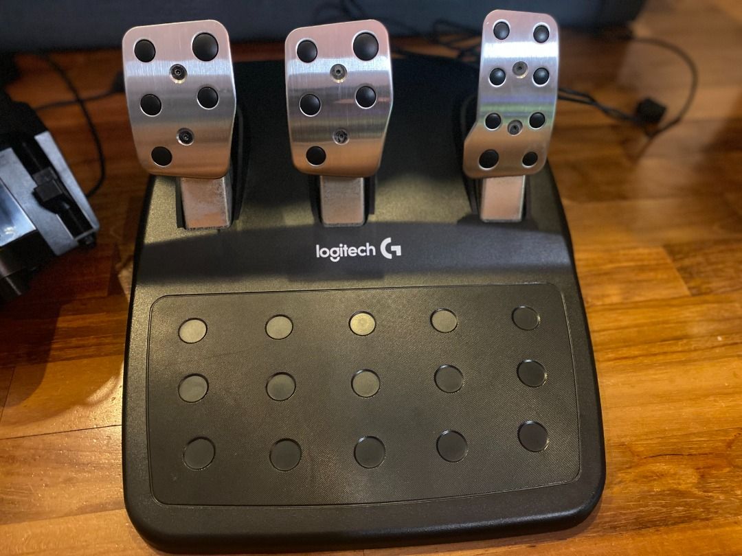 Logitech G920 Steering Wheel + Manual Shifter, Video Gaming, Gaming