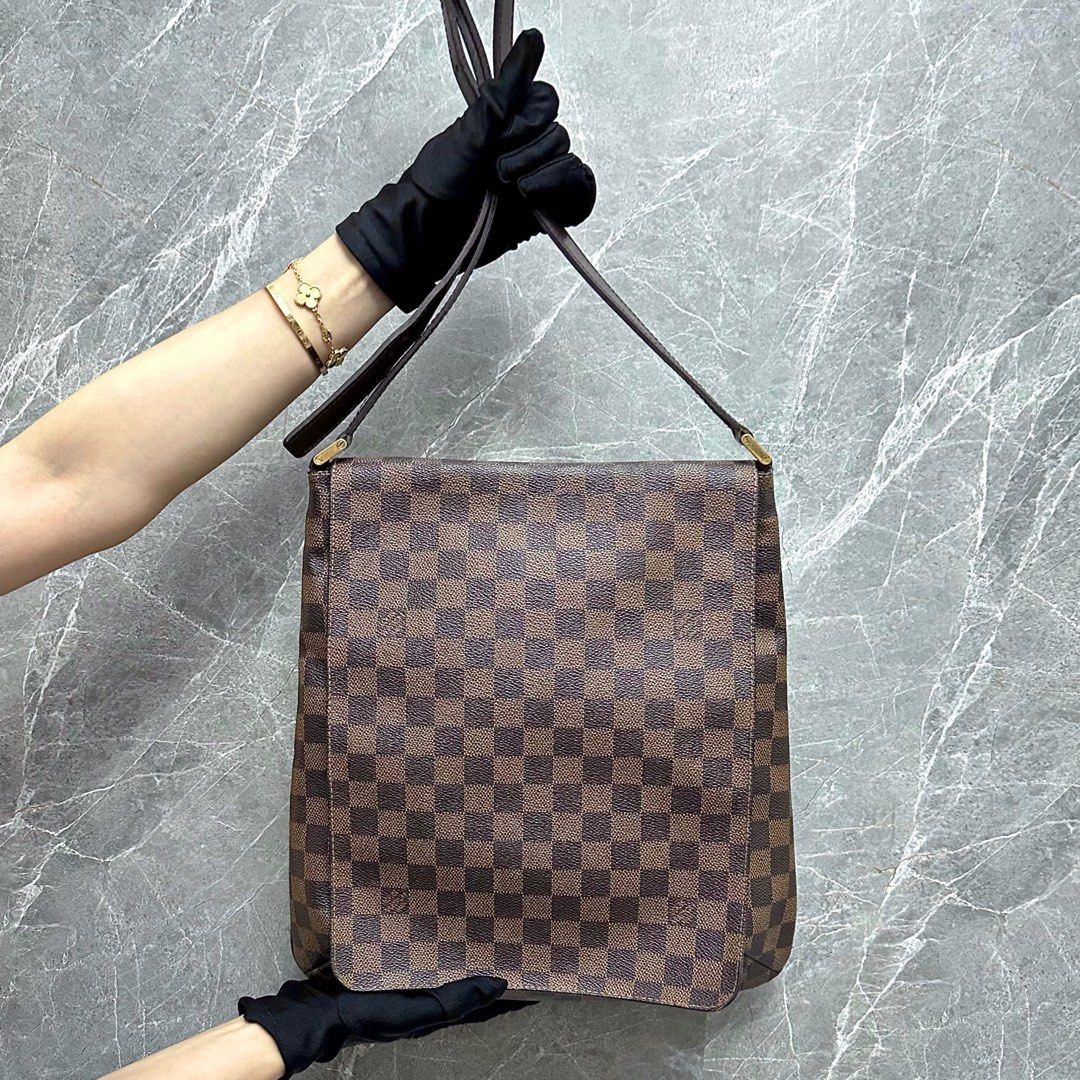 Original Louis Vuitton Shoe Dust Bag LV, Luxury, Bags & Wallets on Carousell