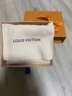 Louis Vuitton Cuir Glace, Luxury, Bags & Wallets on Carousell