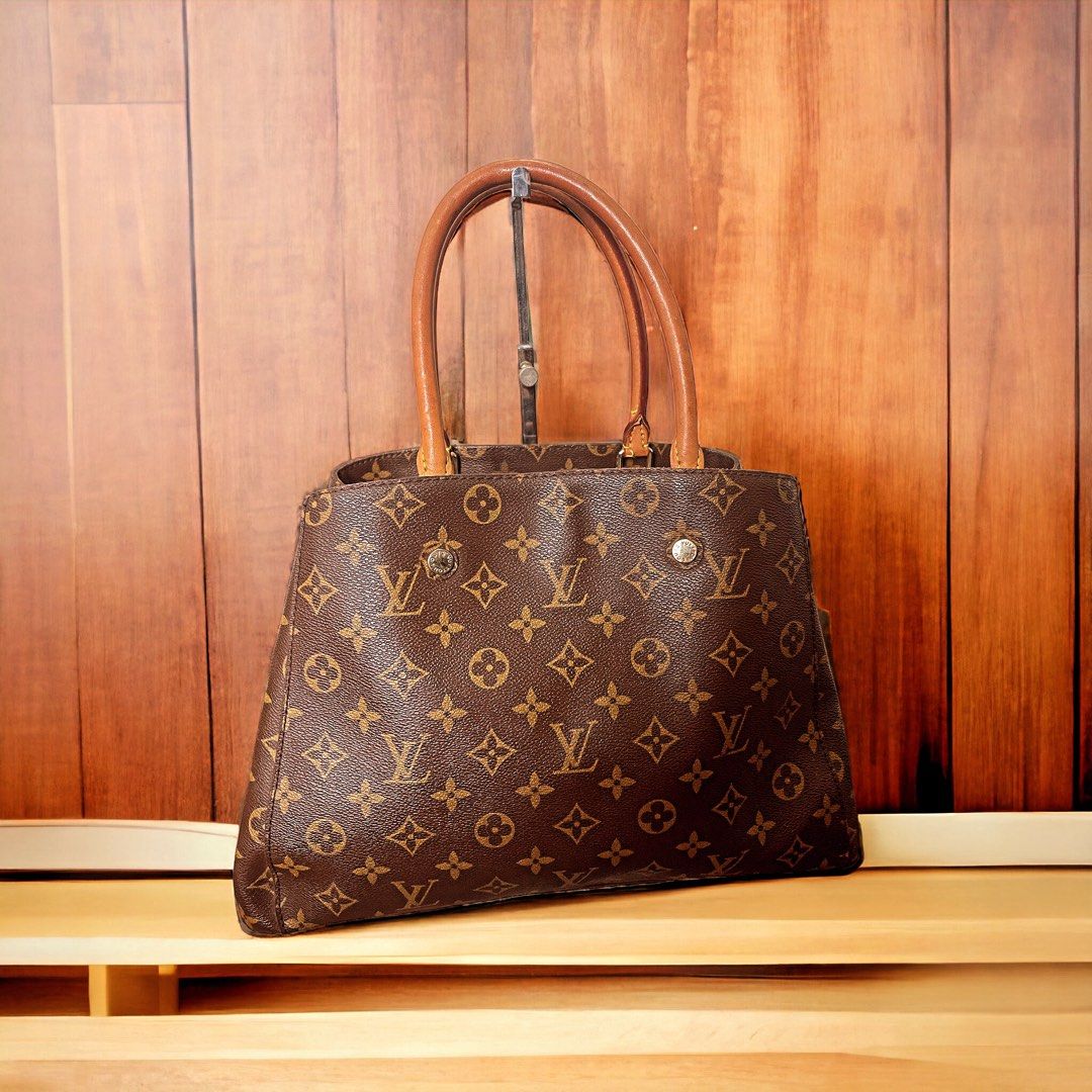 Louis Vuitton small Bag, Luxury, Bags & Wallets on Carousell