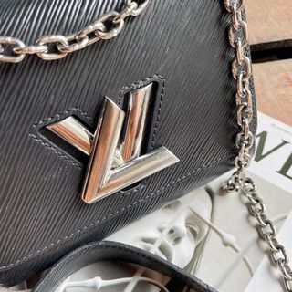 LOUIS VUITTON LV Twist Bracelet M6400