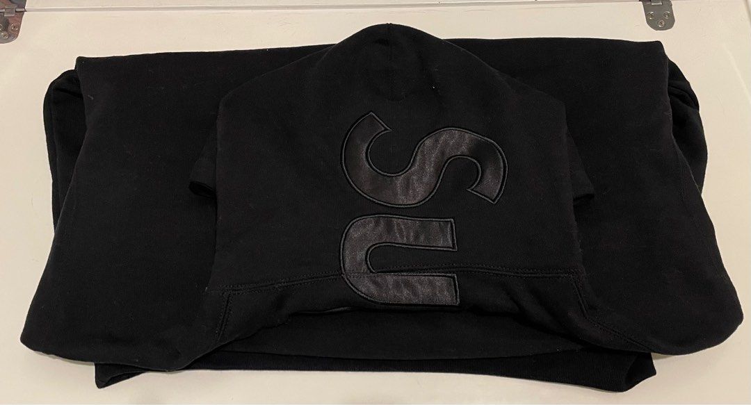 M) Supreme Satin Appliqué Hooded Sweatshirt black fw 23 brand new