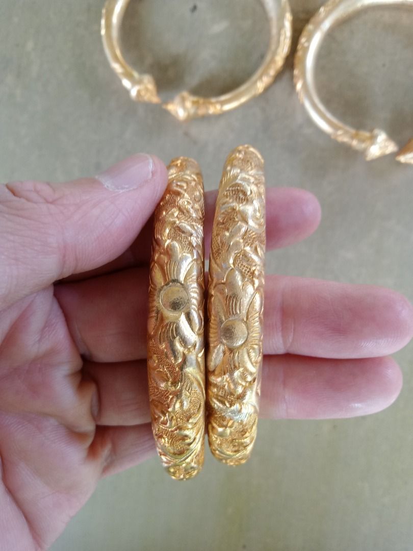 Gold plated in malay online