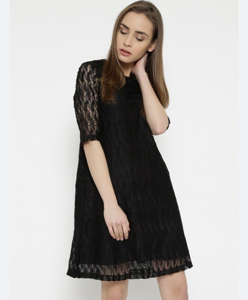 MANGO Black Lace Dress (MEDIUM TO LARGE) (Category: Dresses) located in Bulacan. Submitted by eeeeeeeee00 (Listing ID 1263896263, Image 3). Description: Great dress for any formal/semi-casual occasion Can fit Medium to Large With black cloth lining under the lace.