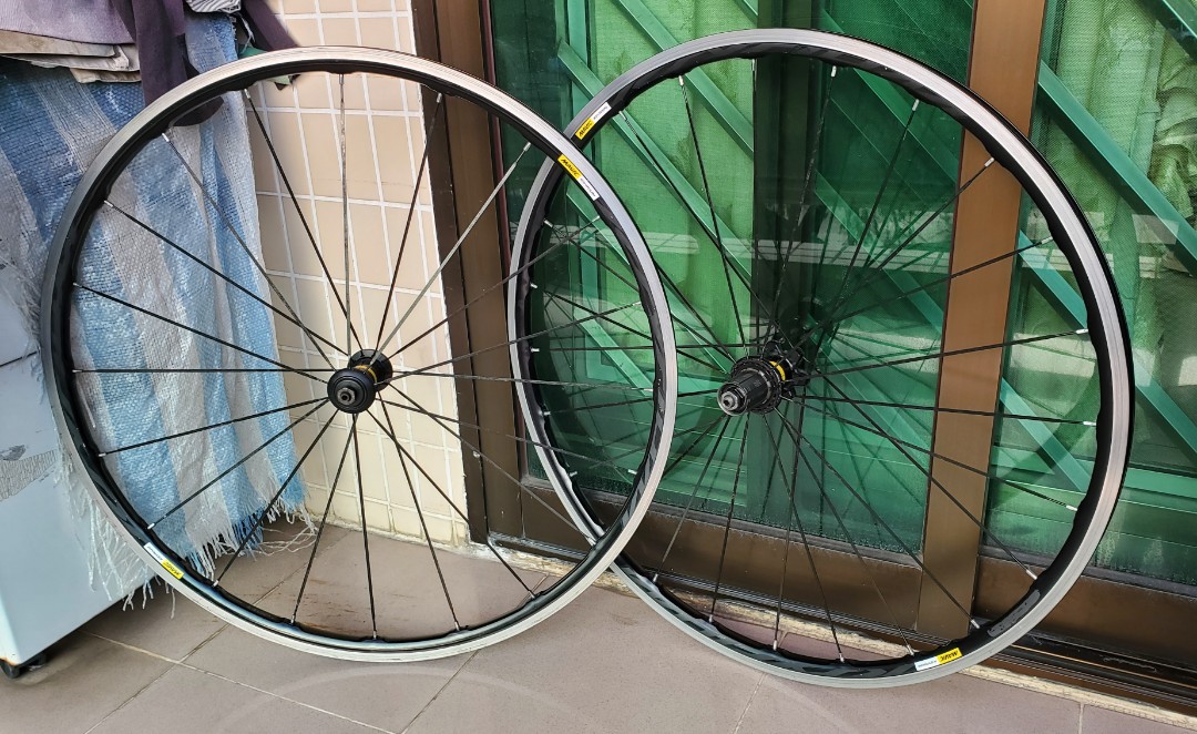 Mavic Ksyrium C17 Roadbike Wheelset 公路車輪組, 運動產品, 單車及