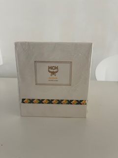 （分類：）位於 。 由 eunicelamlamlam 提交（商品編號 1263966628，圖片 1）。簡介： 。