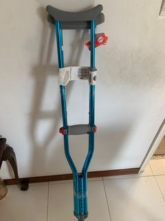 Metal crutches