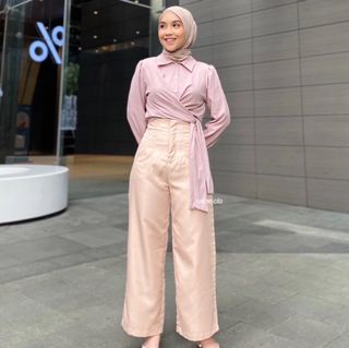 (Kategori: ) berada di . Dikirim oleh lessismoresis (ID iklan 1263993169, Gambar 1). Deskripsi: .