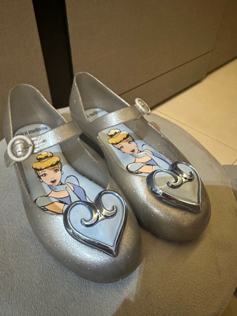 Cinderella mini melissa hotsell